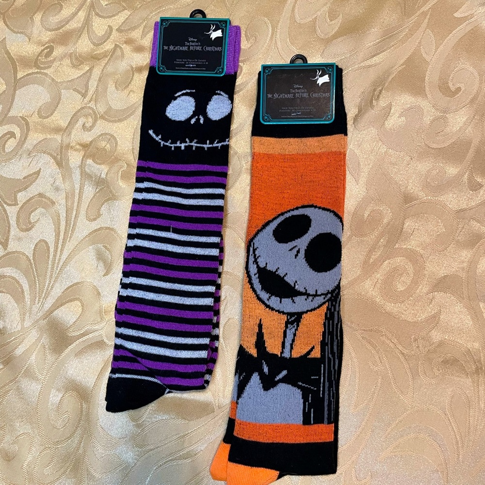 Two Nightmare Before Christmas women’s knee high socks Size 4-10 NWT
